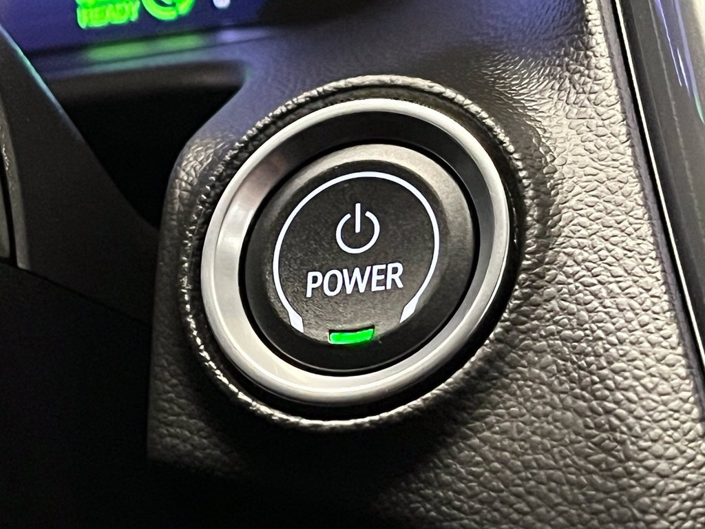 Used 2023 Chevrolet Bolt EUV LT w/ Convenience Package FWD image 14