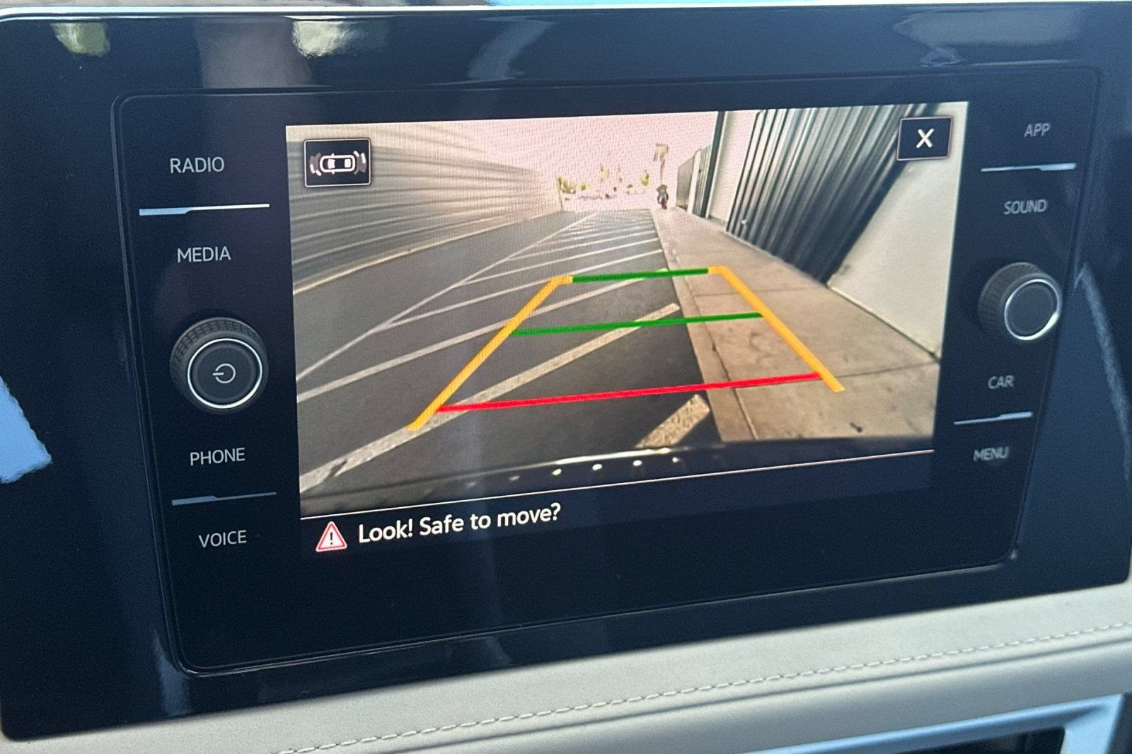New 2026 Volkswagen Taos SE AWD/4WD image 18