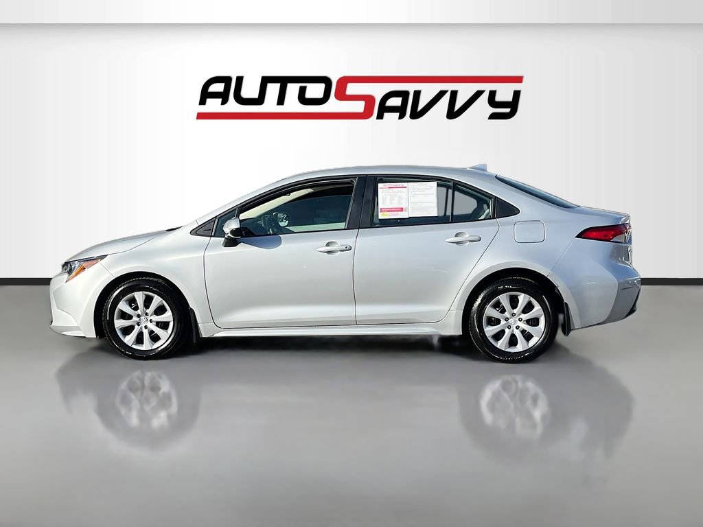 Used 2025 Toyota Corolla LE image 4