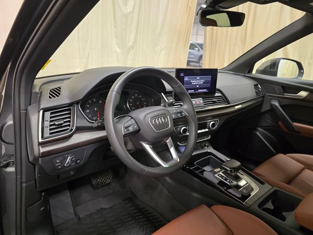 Used 2024 Audi Q5 2.0T Premium AWD/4WD image 17
