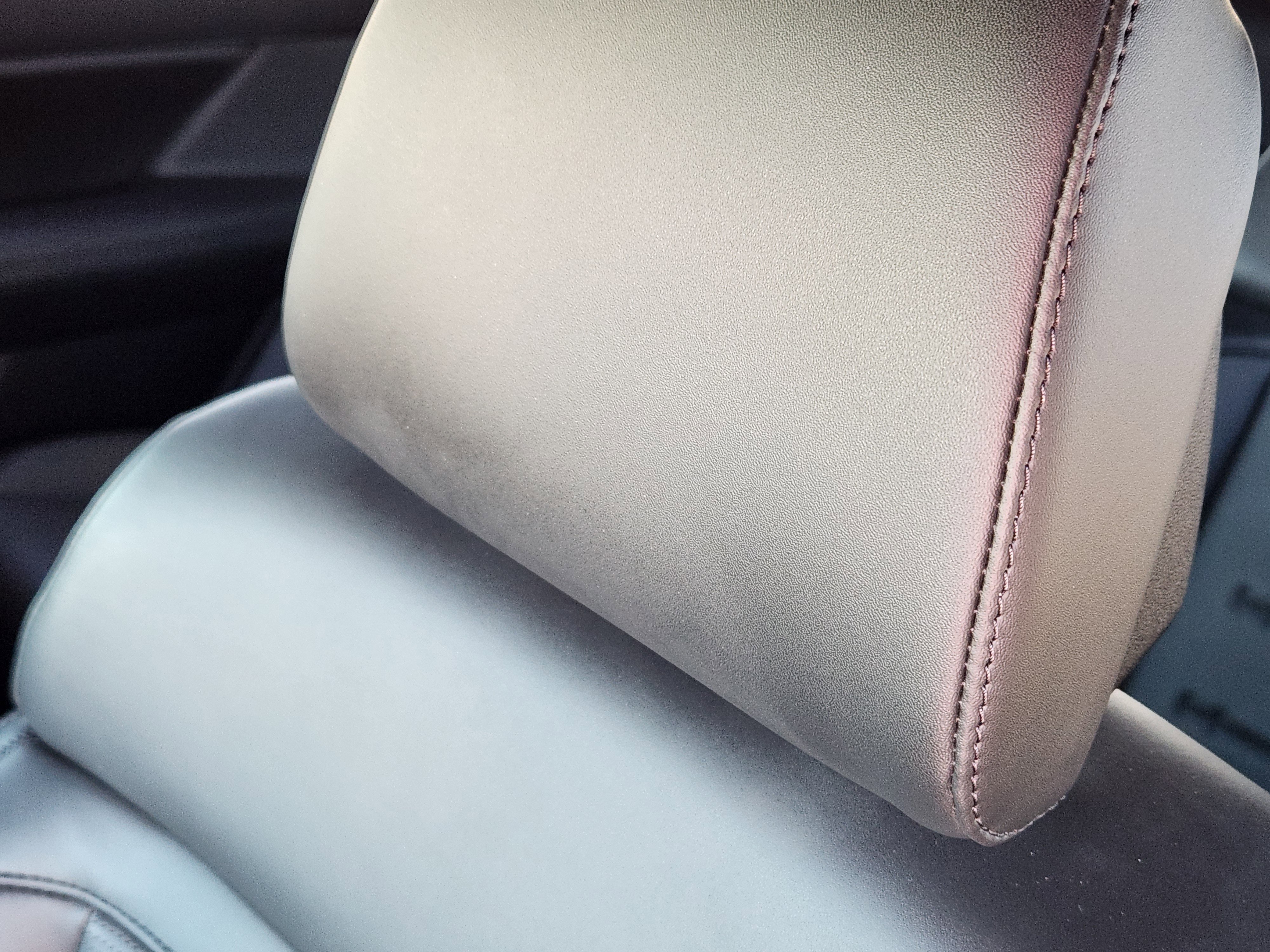 Used 2024 Hyundai Santa Fe Calligraphy image 15