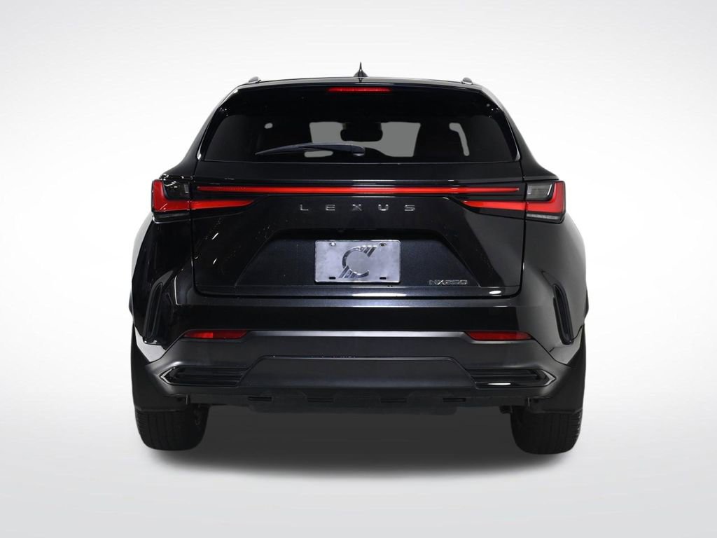 Used 2023 Lexus NX 250 FWD w/ Towing Package (2000 Lbs) image 4