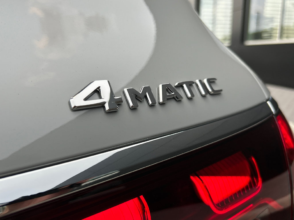 New 2026 Mercedes-Benz GLS 450 4MATIC image 33