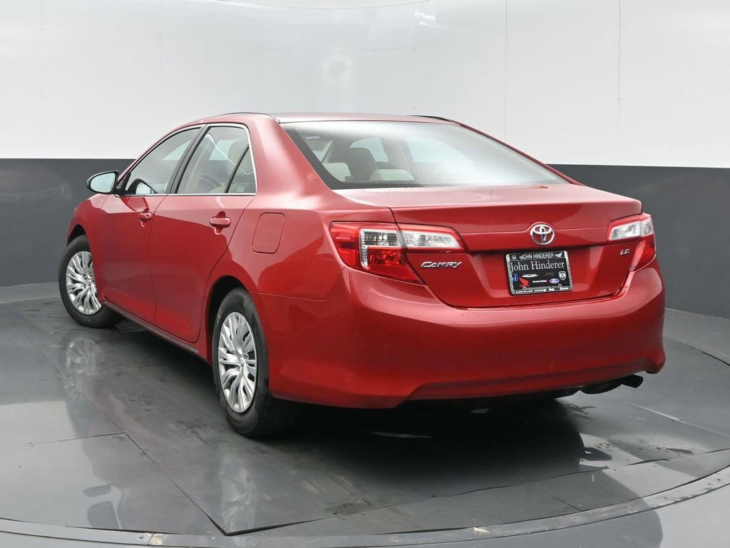 Used 2014 Toyota Camry LE FWD image 6