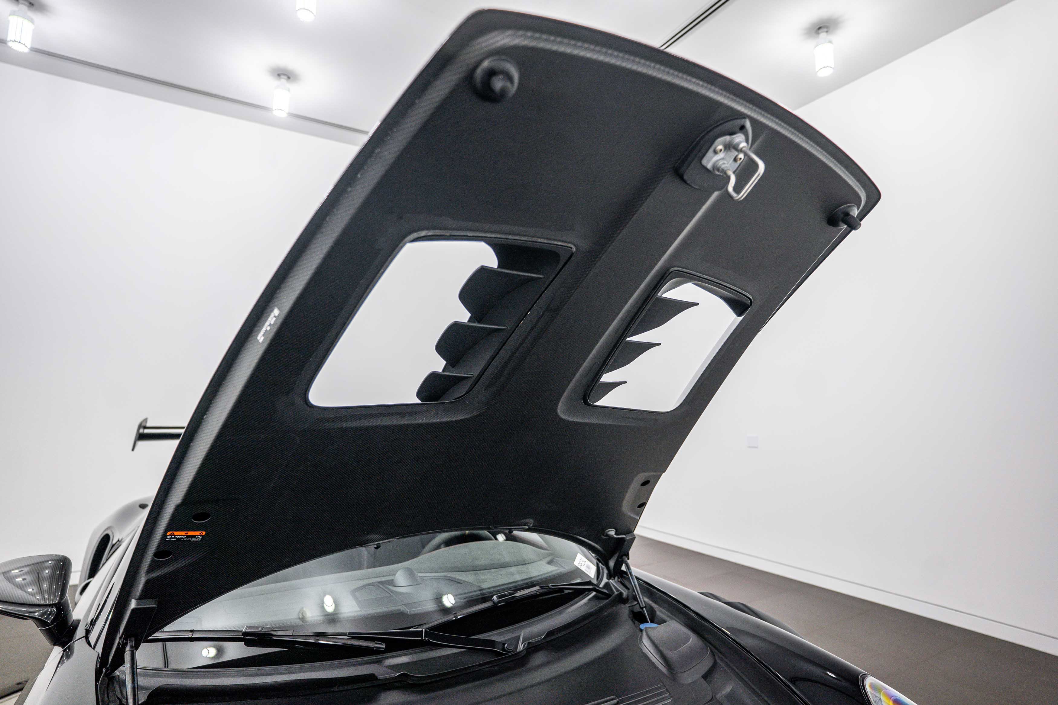 Certified 2023 Porsche 911 GT3 RS RWD image 34