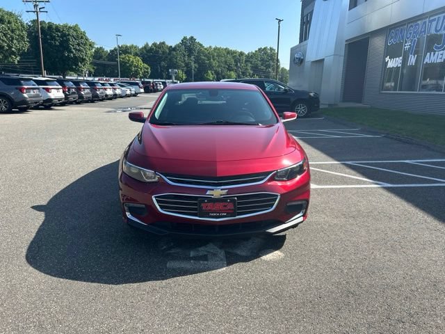 Used 2018 Chevrolet Malibu LT FWD image 2