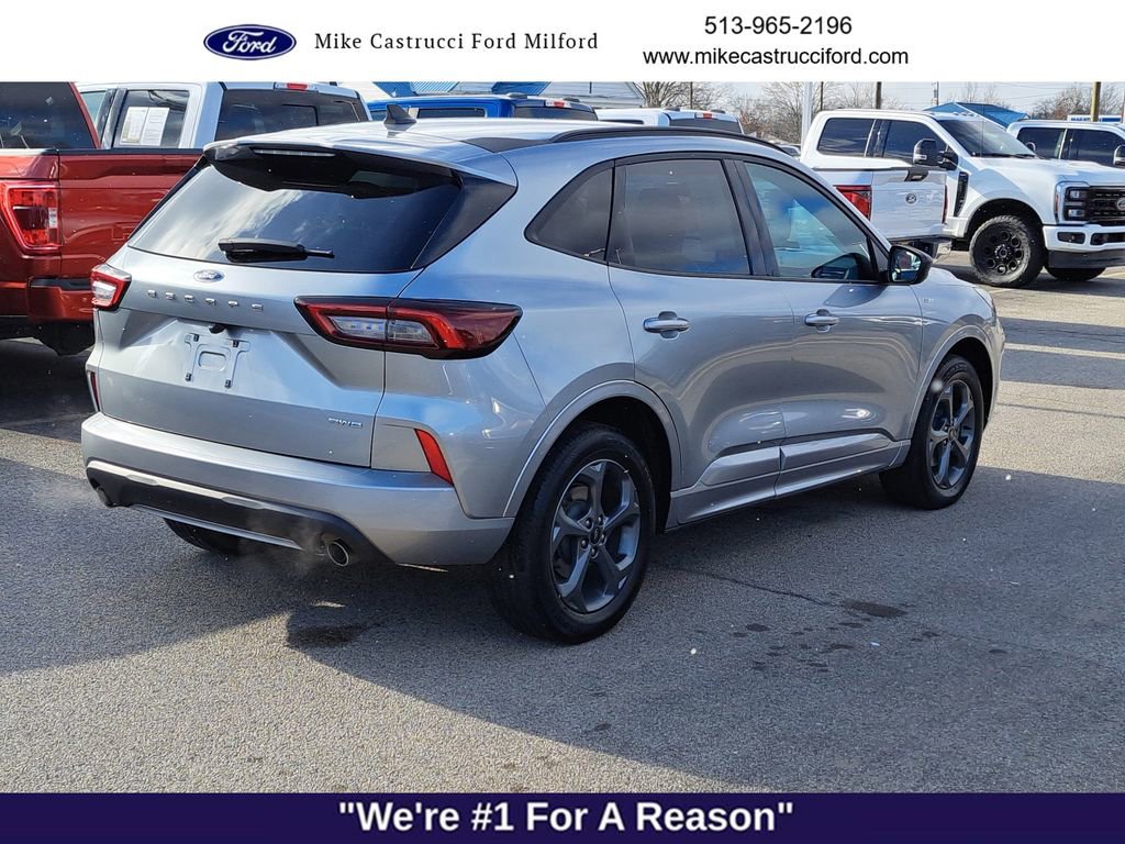 Certified 2024 Ford Escape ST-Line image 5