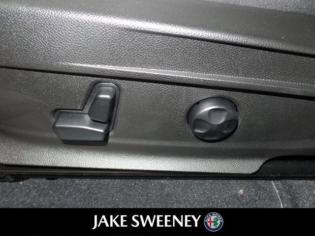 Used 2018 Alfa Romeo Stelvio Ti image 22