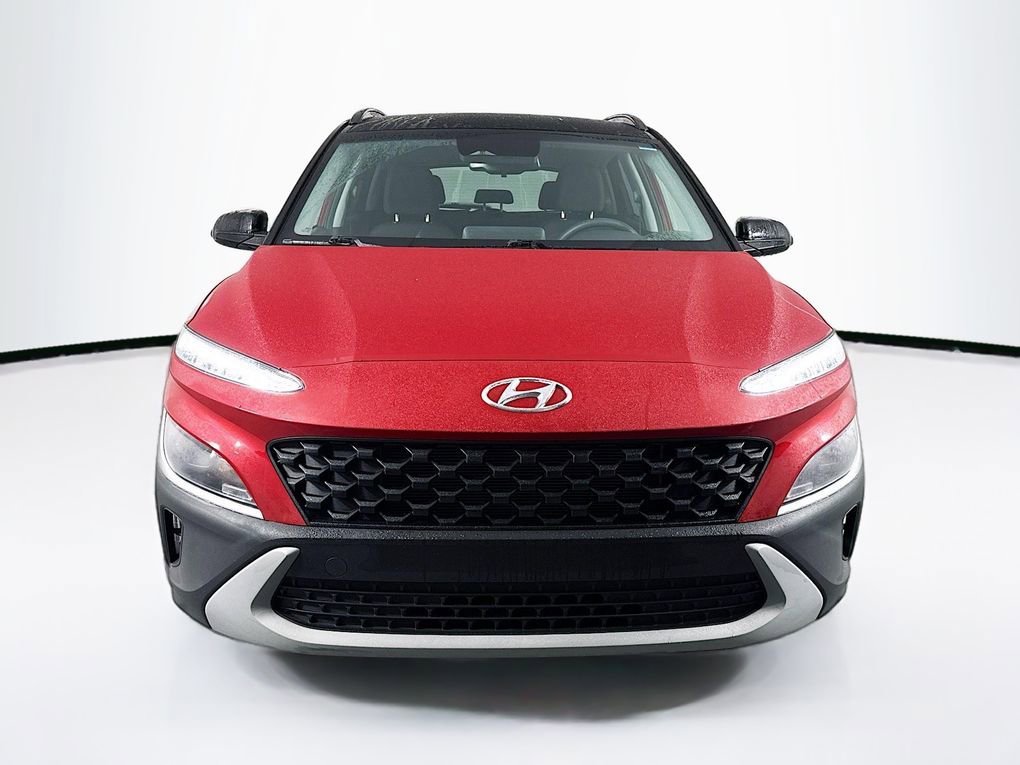 Used 2022 Hyundai Kona SEL image 2
