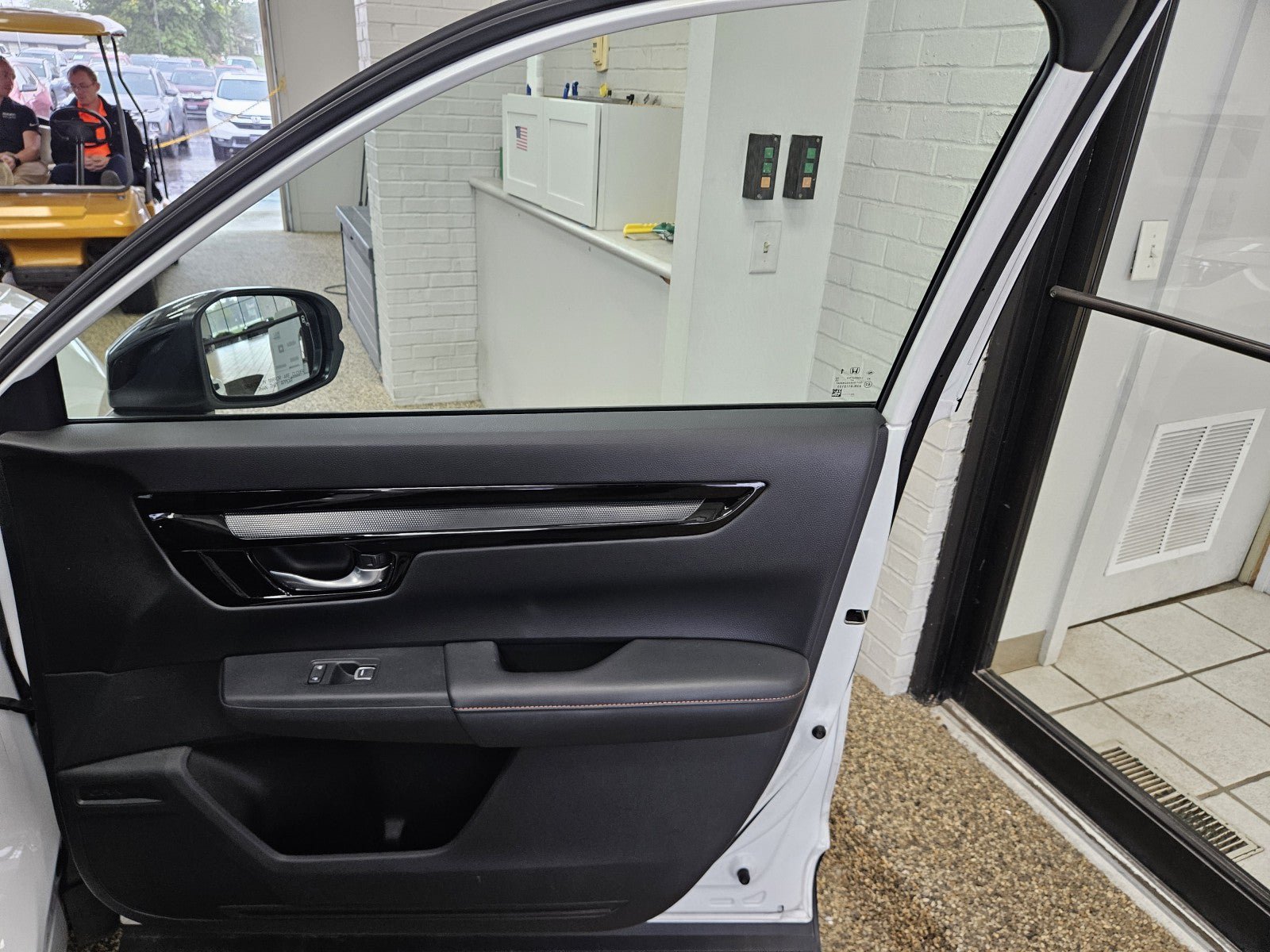 Used 2024 Honda CR-V Sport Touring image 13