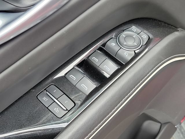 Used 2023 Cadillac Escalade Sport Platinum AWD/4WD image 23