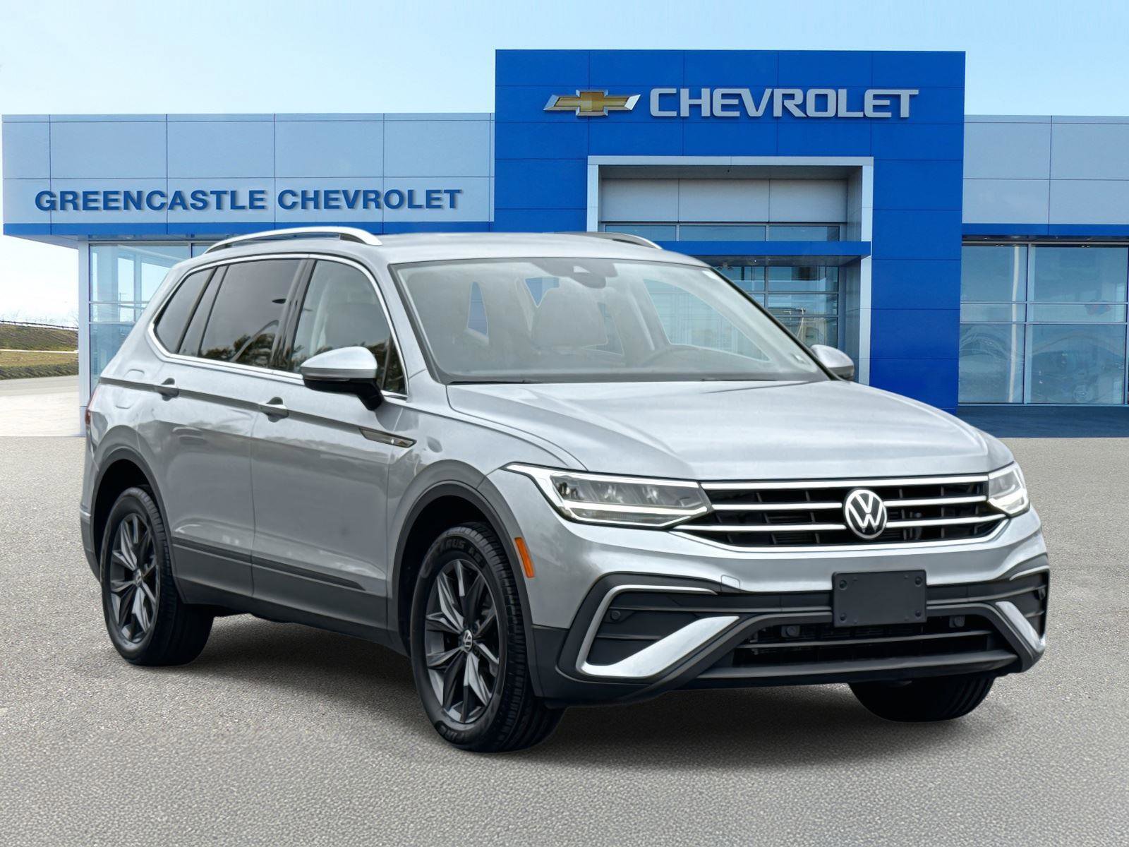 Used 2022 Volkswagen Tiguan SE