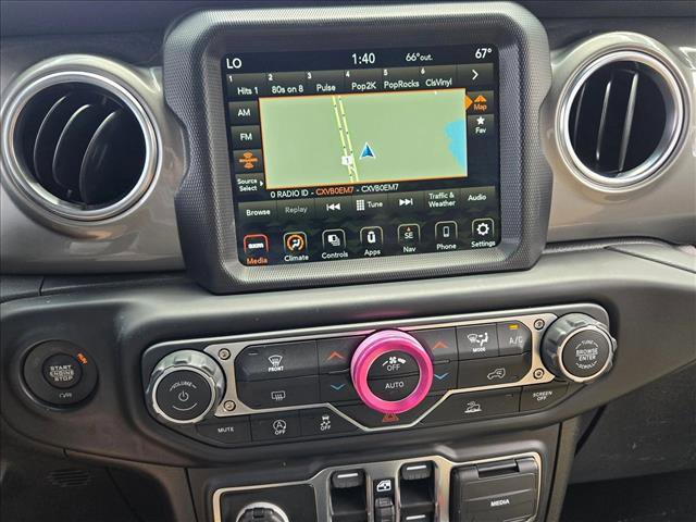 Used 2022 Jeep Gladiator Overland AWD/4WD image 13