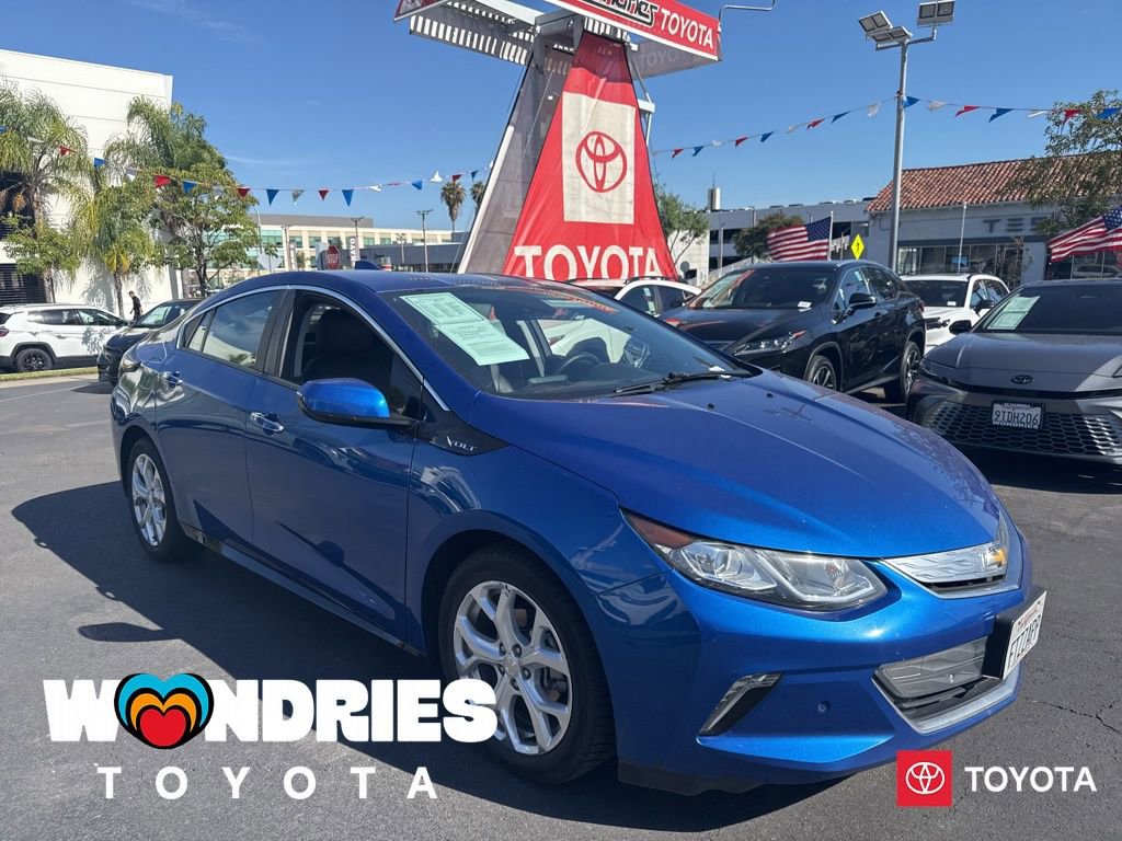 Used 2017 Chevrolet Volt Premier w/ Driver Confidence II Package image 1