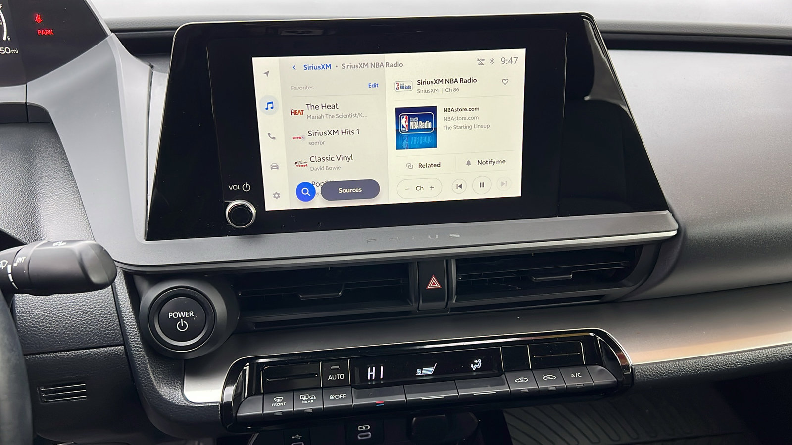 Used 2024 Toyota Prius LE image 21