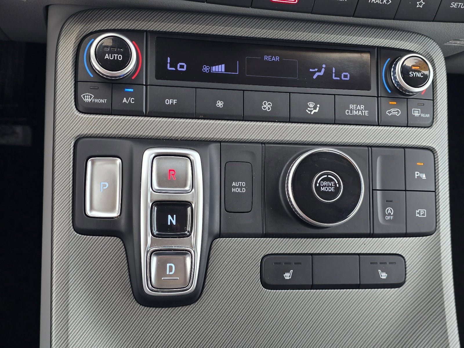 Used 2025 Hyundai Palisade SEL FWD image 21