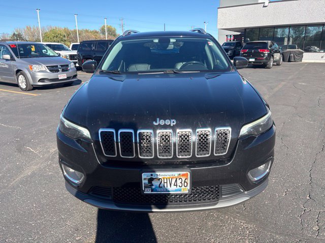 Used 2019 Jeep Cherokee Limited AWD/4WD image 2