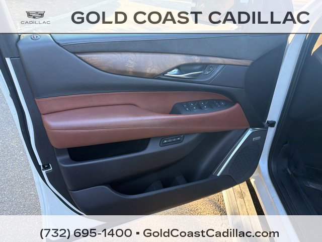 Used 2016 Cadillac Escalade Premium AWD/4WD image 18