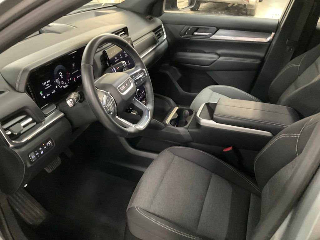 Certified 2025 GMC Terrain Elevation image 10
