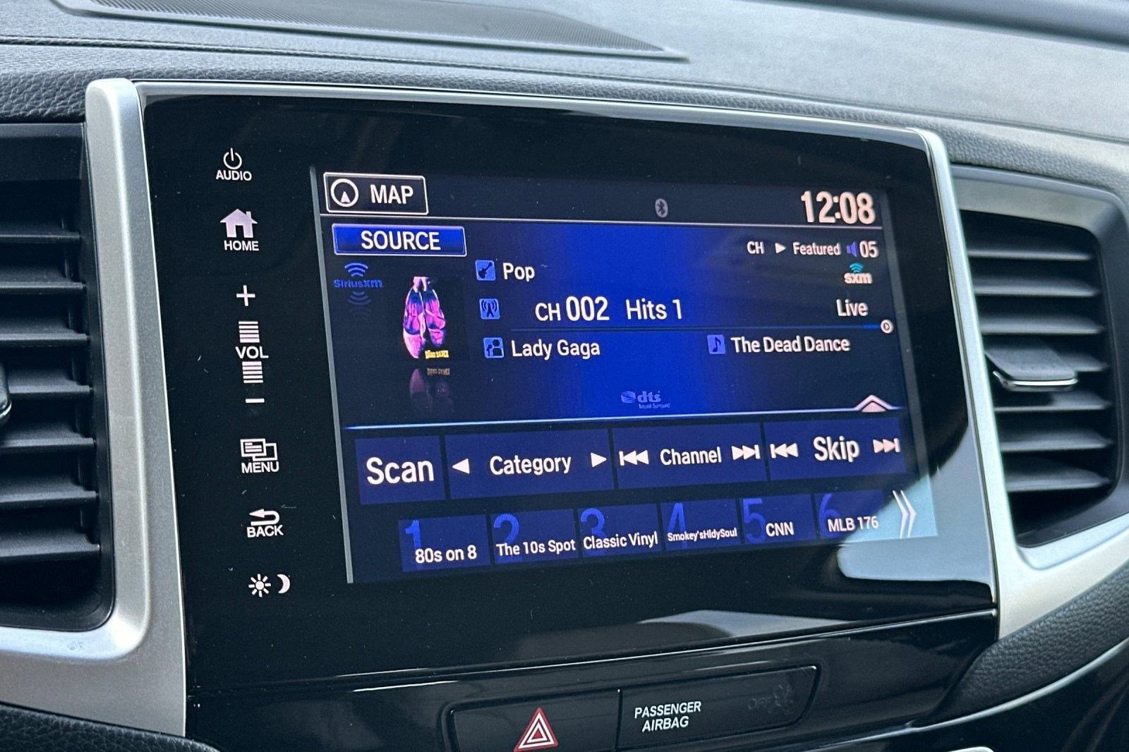 Used 2017 Honda Pilot Touring image 20