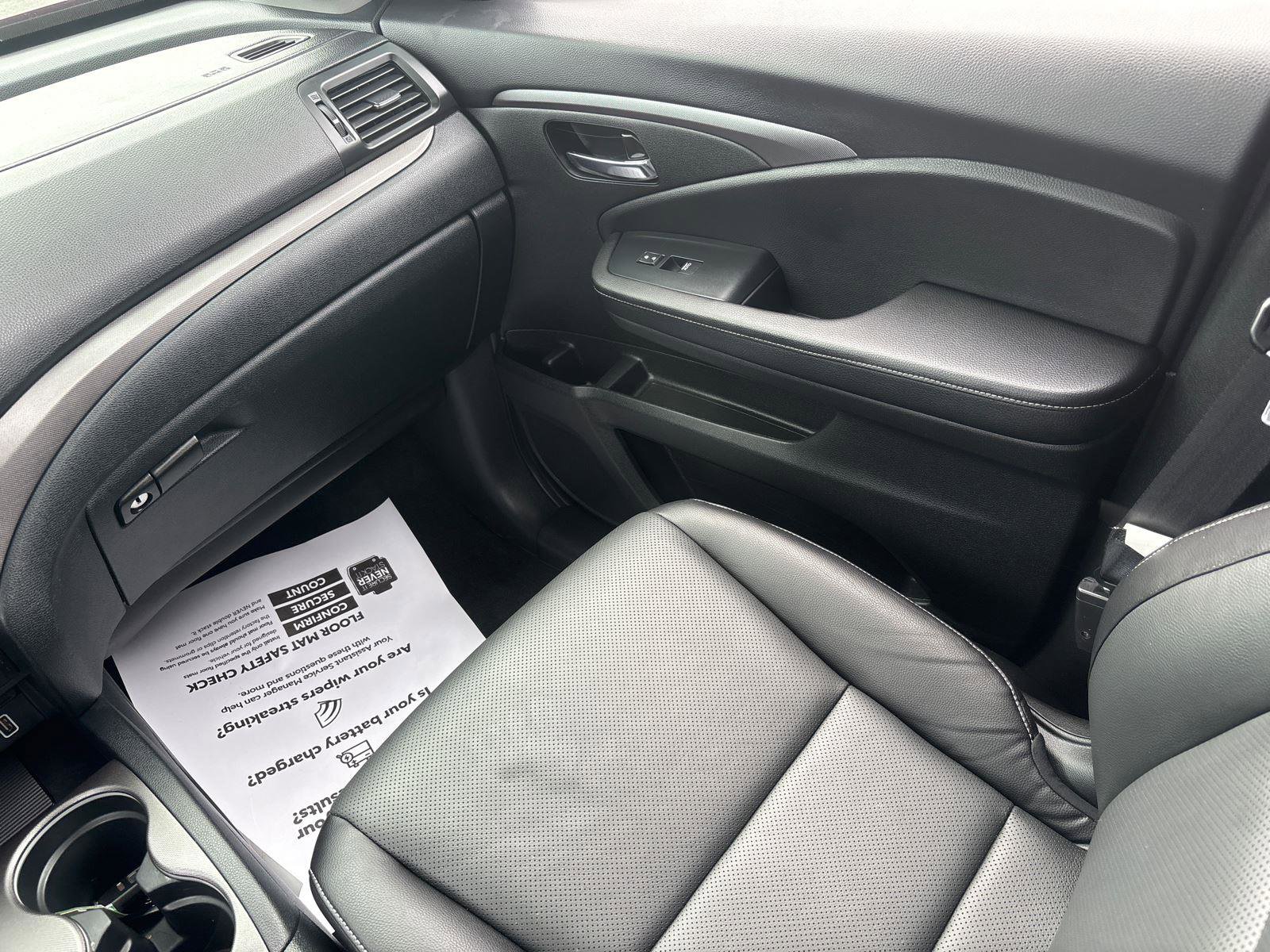 Used 2023 Honda Ridgeline RTL-E image 15