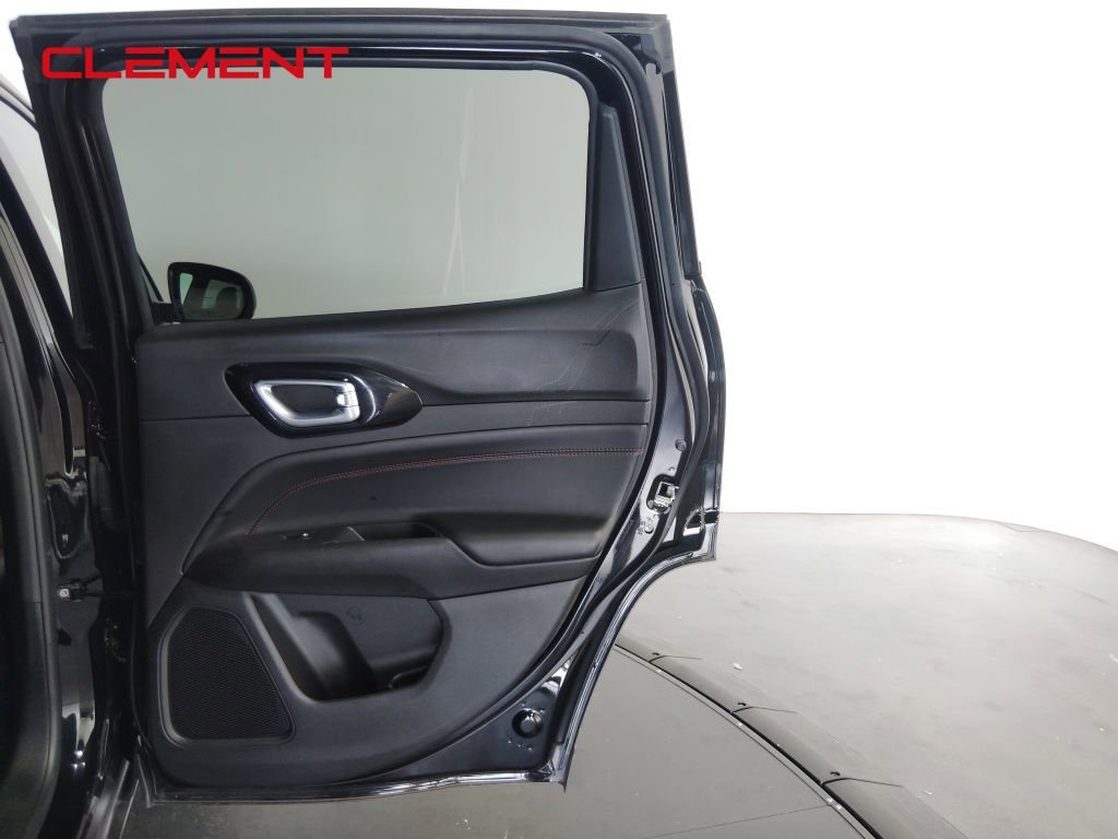 Used 2024 Jeep Compass Trailhawk image 42