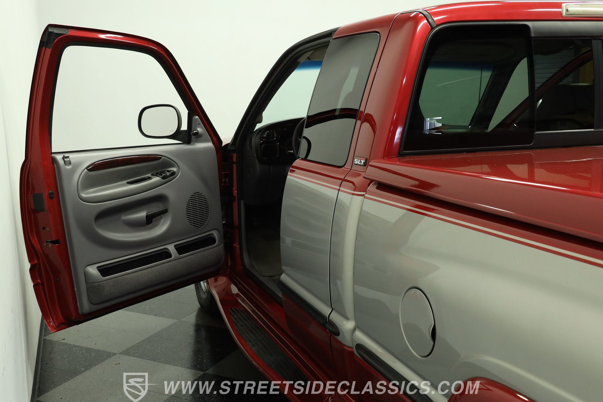 Used 1998 Dodge Ram 1500 Truck 2WD Quad Cab image 33