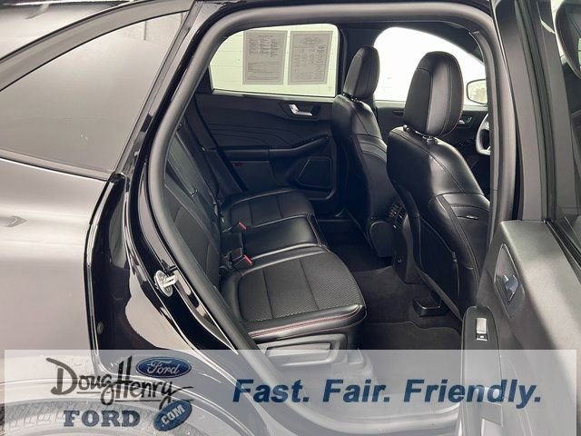 Used 2024 Ford Escape ST-Line image 36