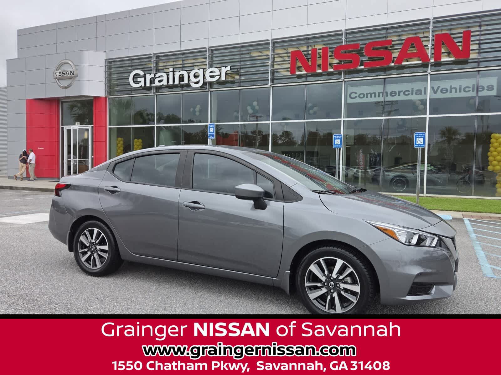 Used 2022 Nissan Versa SV w/ Trunk Package