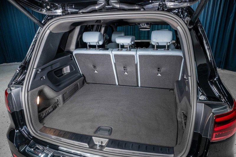 New 2026 Mercedes-Benz GLB 250 4MATIC image 6