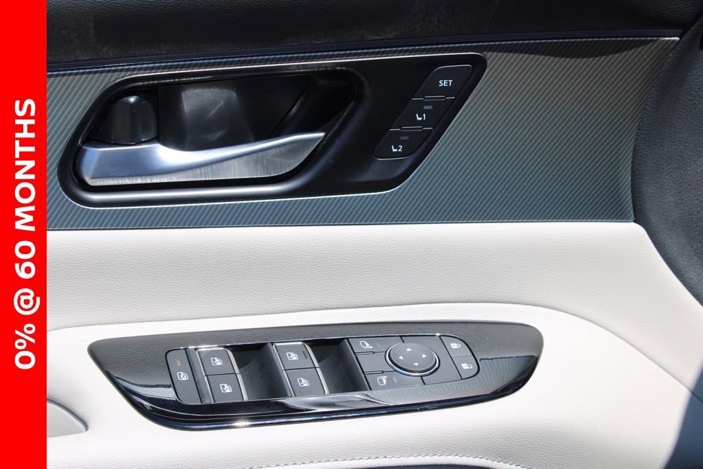 New 2025 Nissan Murano SL w/ Cargo Package image 13