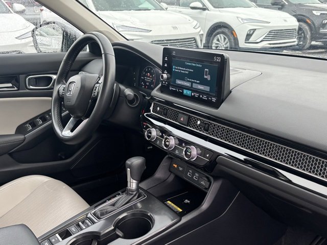 Used 2024 Honda Civic Touring image 15