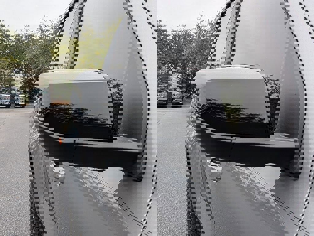 New 2026 GMC Canyon Elevation w/ Convenience Package image 11