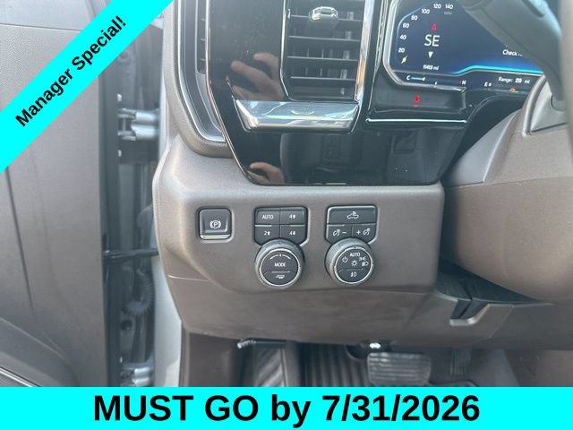 Used 2024 Chevrolet Silverado 1500 RST w/ Convenience Package II AWD/4WD image 18