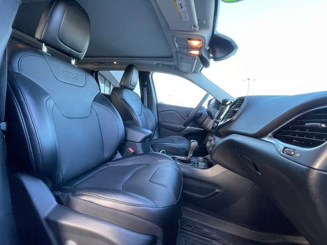 Used 2022 Jeep Cherokee Limited w/ Mopar Interior Package image 30