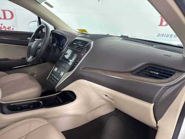 Used 2019 Lincoln MKC Reserve w/ MKC Technology Package image 17