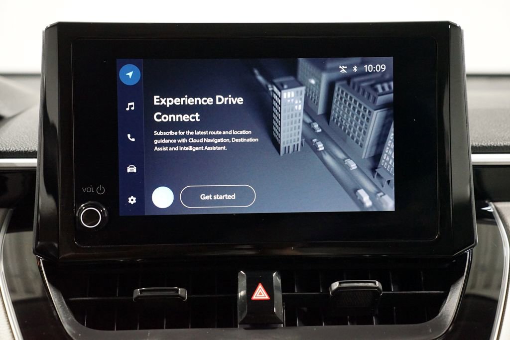 Certified 2024 Toyota Corolla Cross L image 17