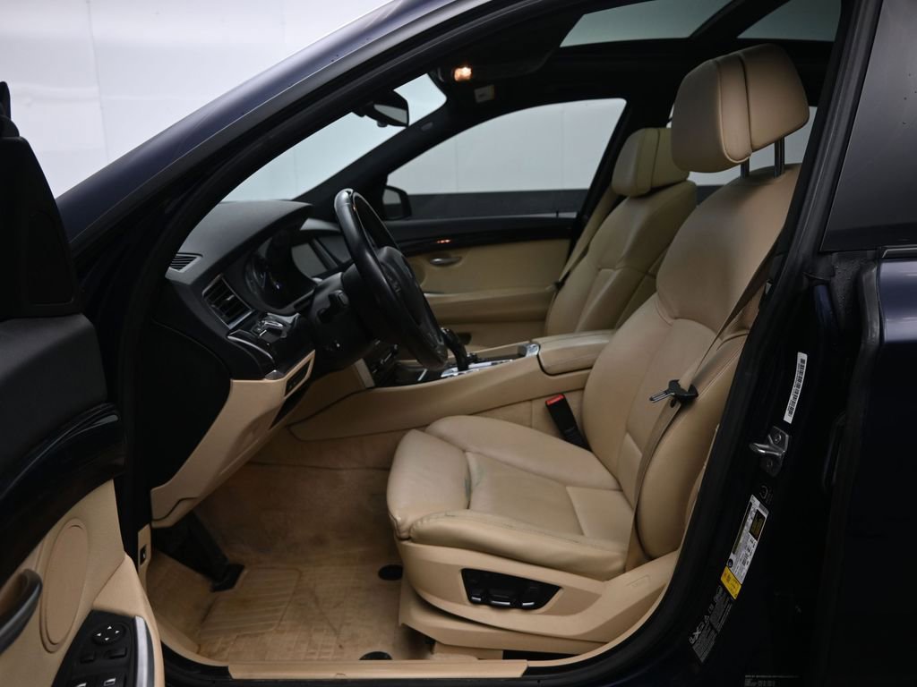 Used 2013 BMW 535i Gran Turismo xDrive image 20