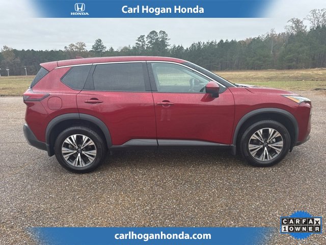 Used 2023 Nissan Rogue SV image 7