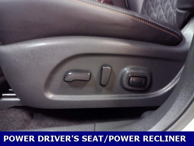 Used 2024 Nissan Murano Platinum w/ Cargo Package image 14