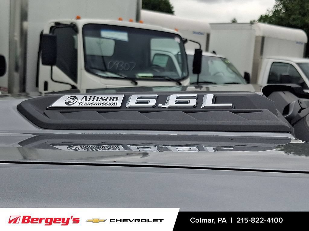 Used 2025 Chevrolet Silverado 2500 LT w/ Convenience Package AWD/4WD image 36