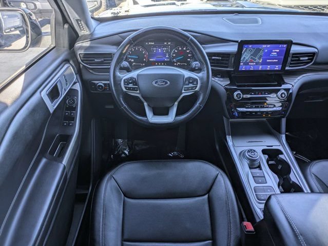Used 2022 Ford Explorer Limited RWD image 17