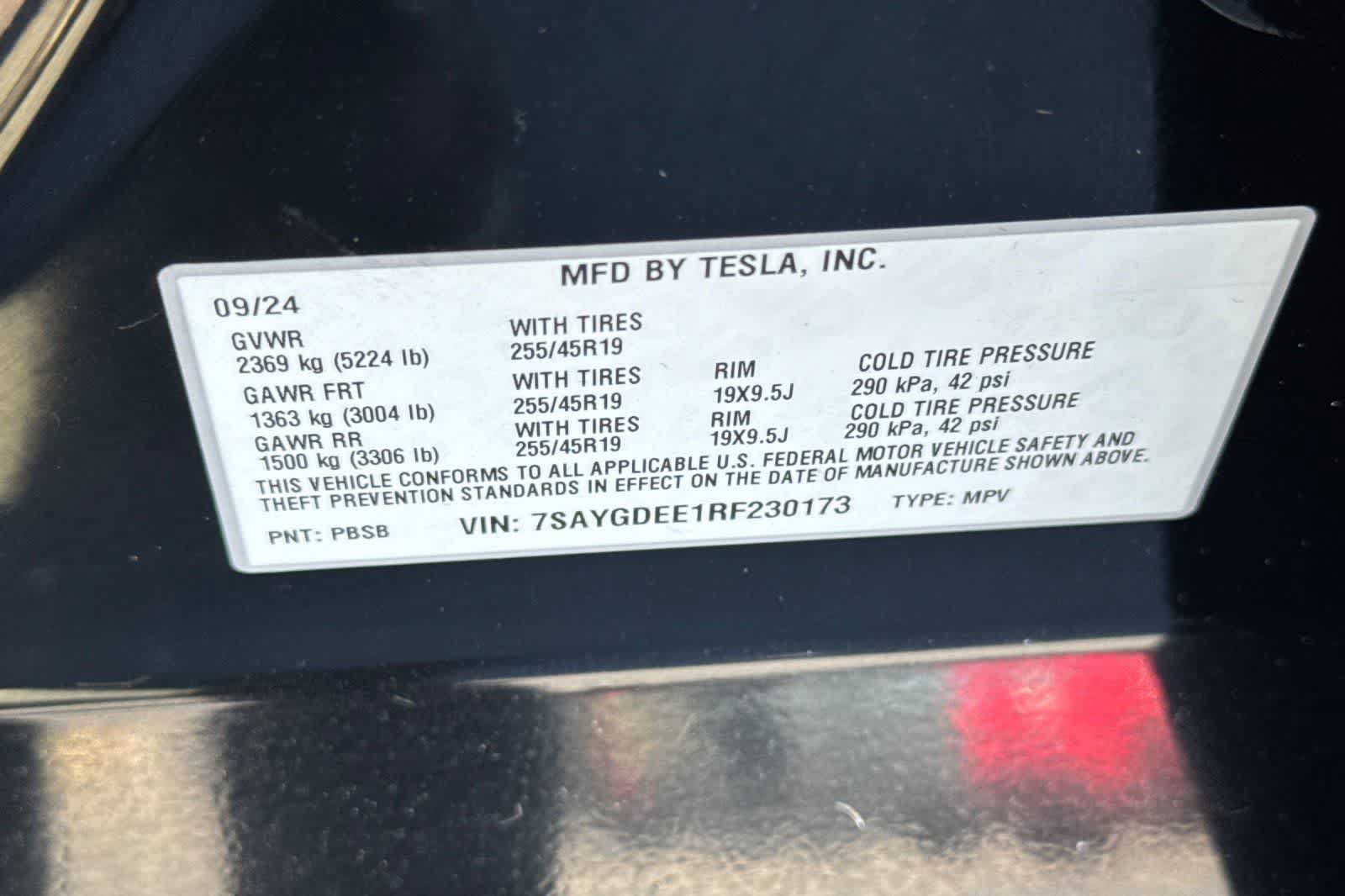 Used 2024 Tesla Model Y Long Range AWD/4WD image 33