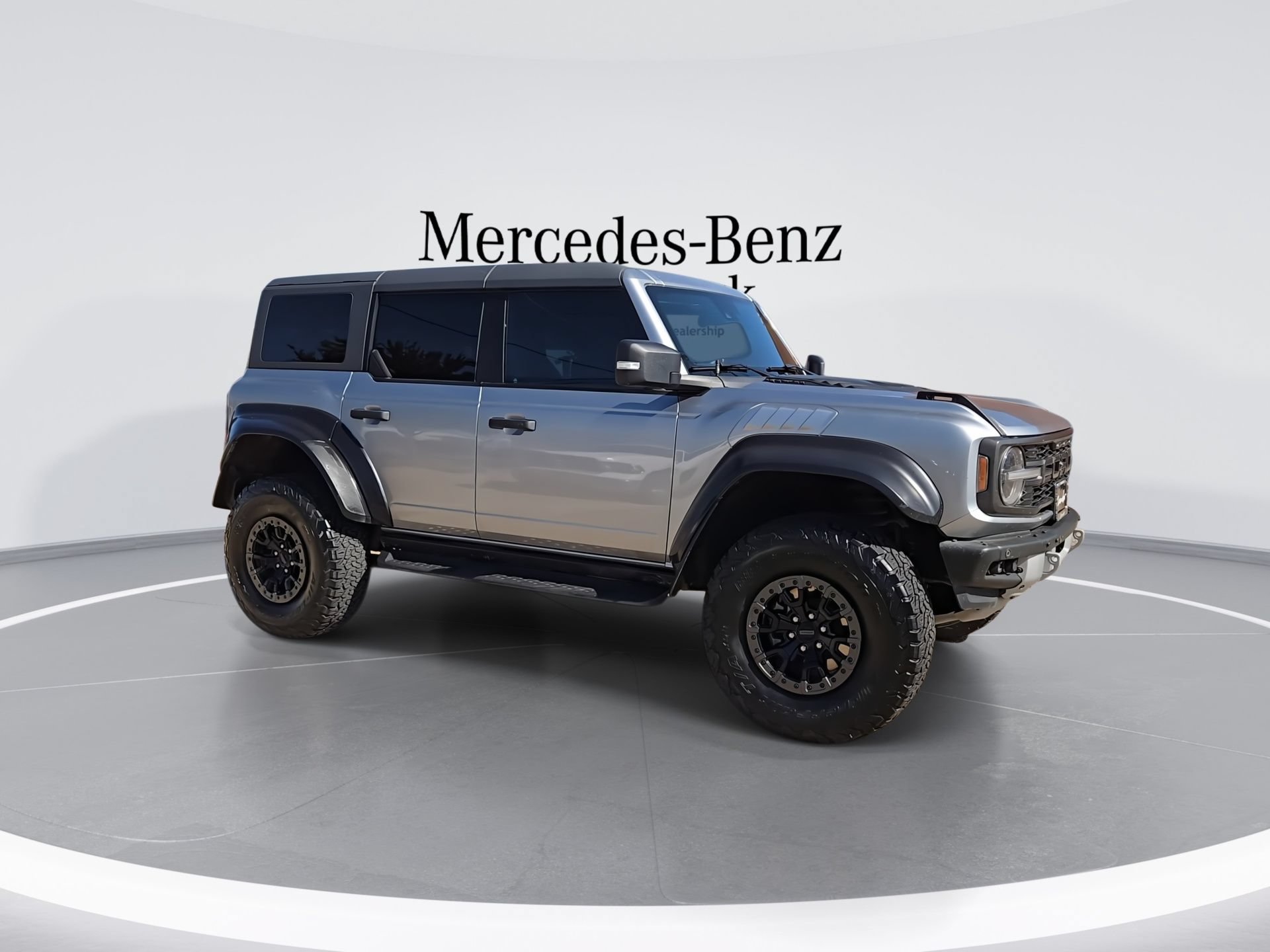 Used 2023 Ford Bronco Raptor AWD/4WD image 2