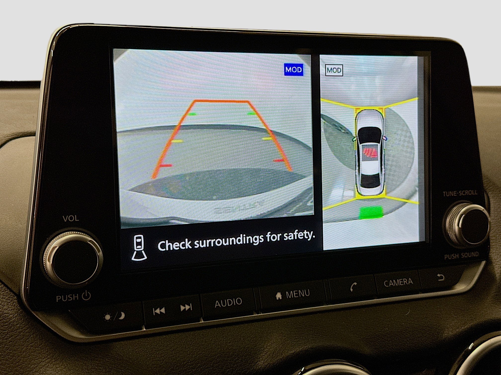 Used 2022 Nissan Sentra SR w/ SR Premium Package image 22