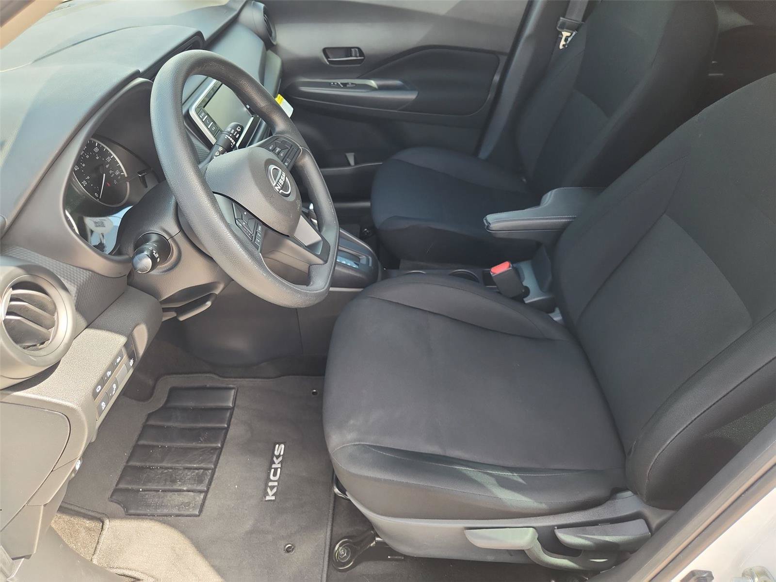 Used 2024 Nissan Kicks S FWD image 18