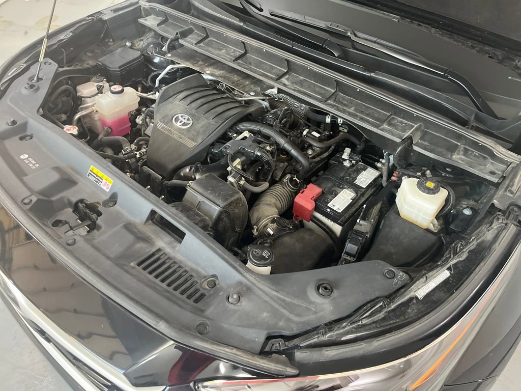 Used 2023 Toyota Highlander XSE image 12