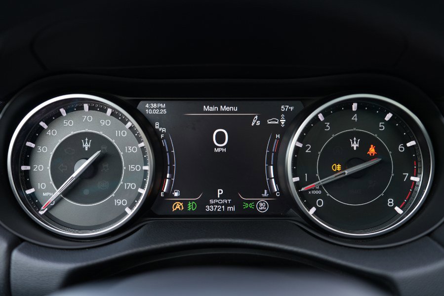 Used 2023 Maserati Levante Modena image 44