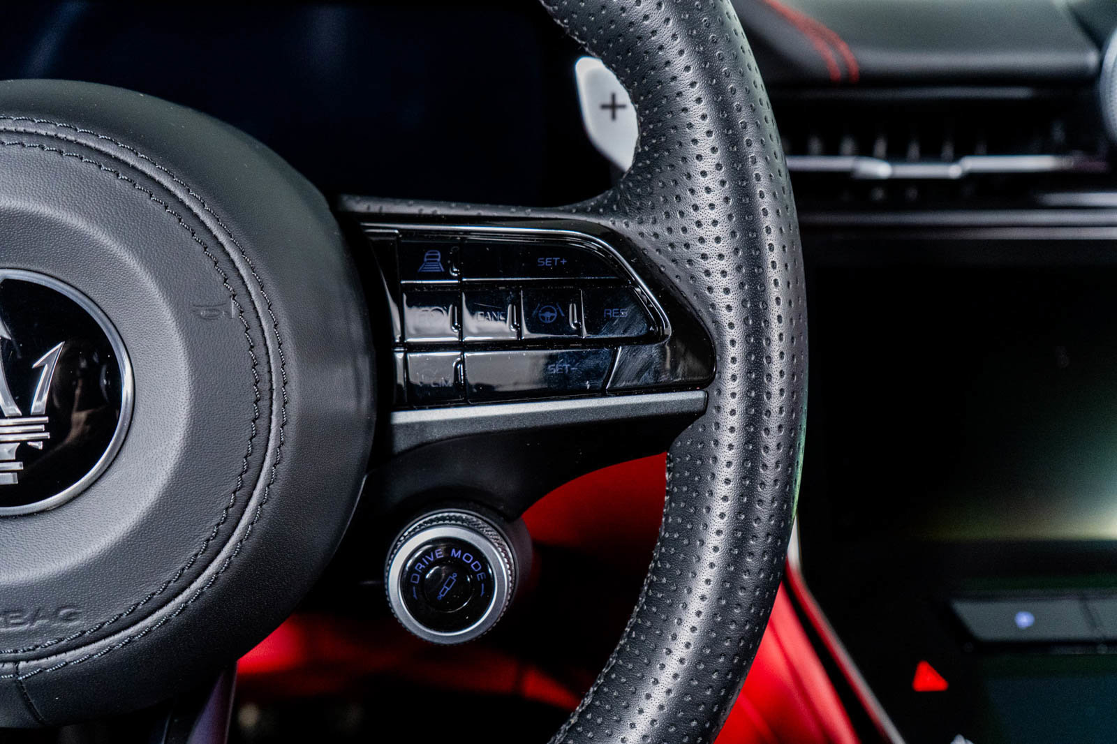 Used 2024 Maserati GranTurismo Trofeo image 30