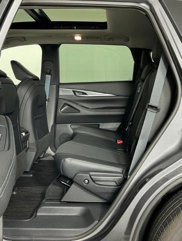 Certified 2026 INFINITI QX60 Pure w/ Cargo Package FWD image 18